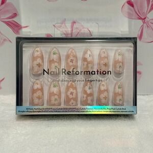 Nail Reformation Almond Press On Nails Floral Design Accents 30 Count